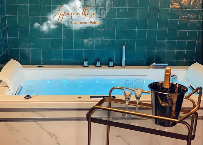 Apparenthese Jacuzzi Sauna Apartment *