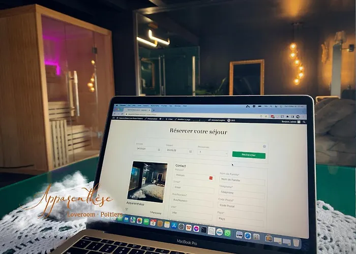 Apparenthese Jacuzzi Sauna ポアティエ