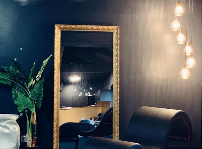 Apartment Apparenthese Jacuzzi Sauna *